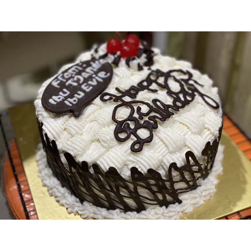 

Blackforest Cake Classic “bunbun”