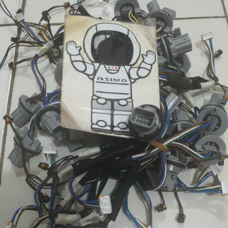 piting reflektor headlamp lampu depan pin 8 male original suzuki fi new satria f fu gsx 150 bandit s