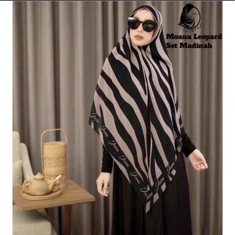 Khimar printing by joza clothing (Khimar only) panjang depan 95cm panjang belakang 110cm..