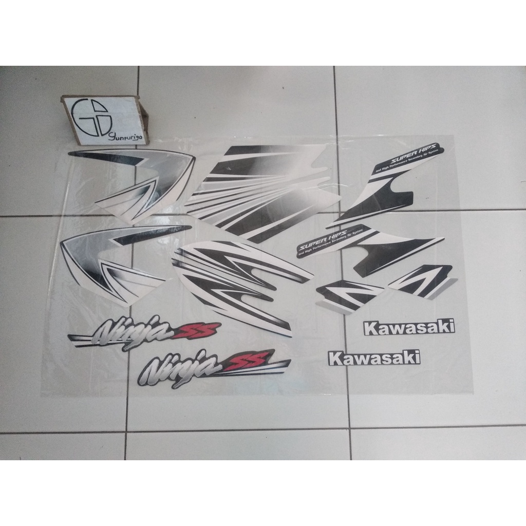 Striping Sticker Lis Kawasaki Ninja SS 2010 2011 Putih