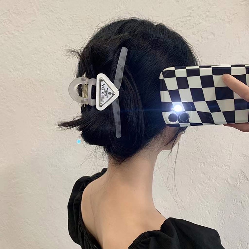 JEDAI DOFF LOGO PRAD* HIGH END HAIR CLAW SHRK JEPIT JEPITAN KOREA JUMBO MATTE CEPOL RAMBUT BESAR
