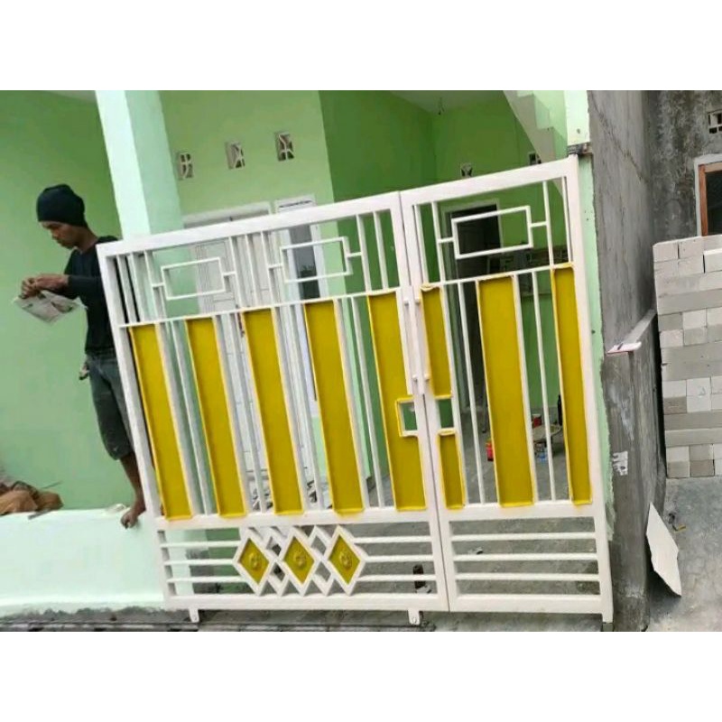 Jual pagar besi galvanis minimalis dengan Holo 2 * 2 dan 4 * 4 | Shopee