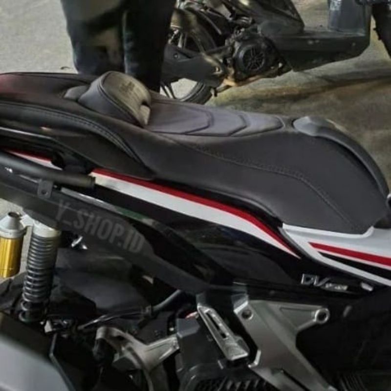 Kulit Sarung Jok Aerox 125 155 Modifikasi Custom Eropa