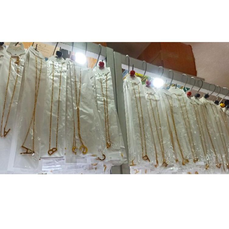PROMO KALUNG ABJAD KALUNG TITANIUM HURUF KECIL WARNA EMAS ✯ 883