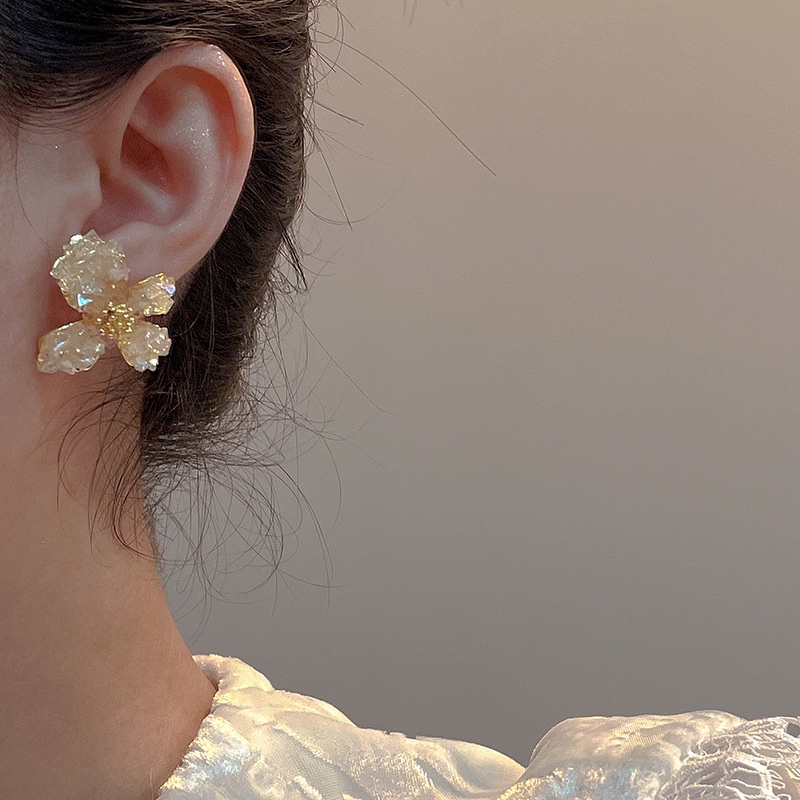 Anting Kristal Bentuk Bunga Gaya Korea