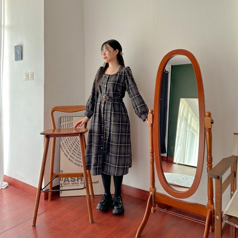 KANON - Lucy Flannel Dress with Belt - Dress midi flannel motif kotak-kotak design vintage korean look