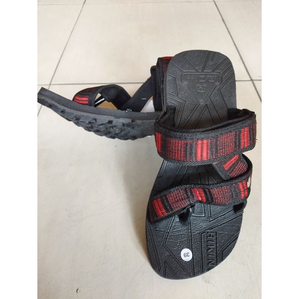 sandal gunung cowok dewasa ukuran 38-43 merek rizbar