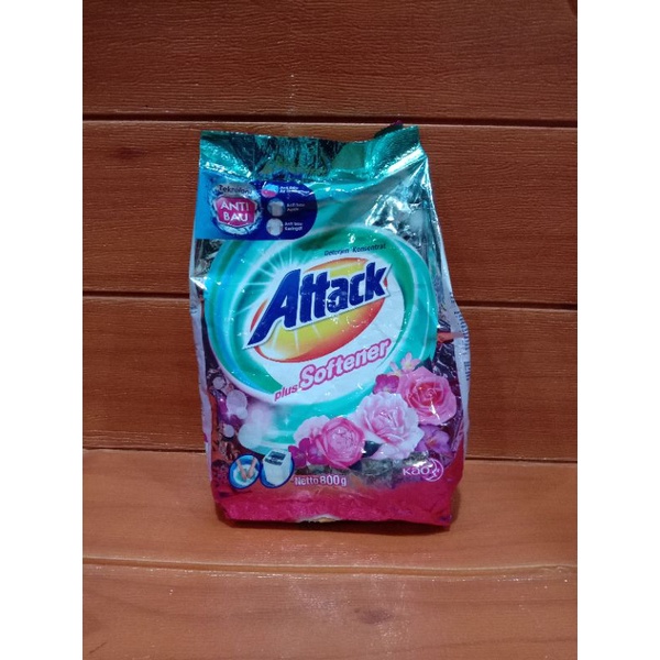 Attack Plus Softener Deterjen Bubuk Konsentrat 800Gr