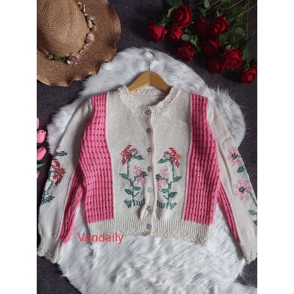 VN ALIEN SUMMER CARDIGAN MOTIF FLOWER BORDIR / SWEATER VALENTINE PINK CROP Y2K FASHION