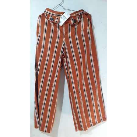 Novel Mice Variasi Celana Kulot