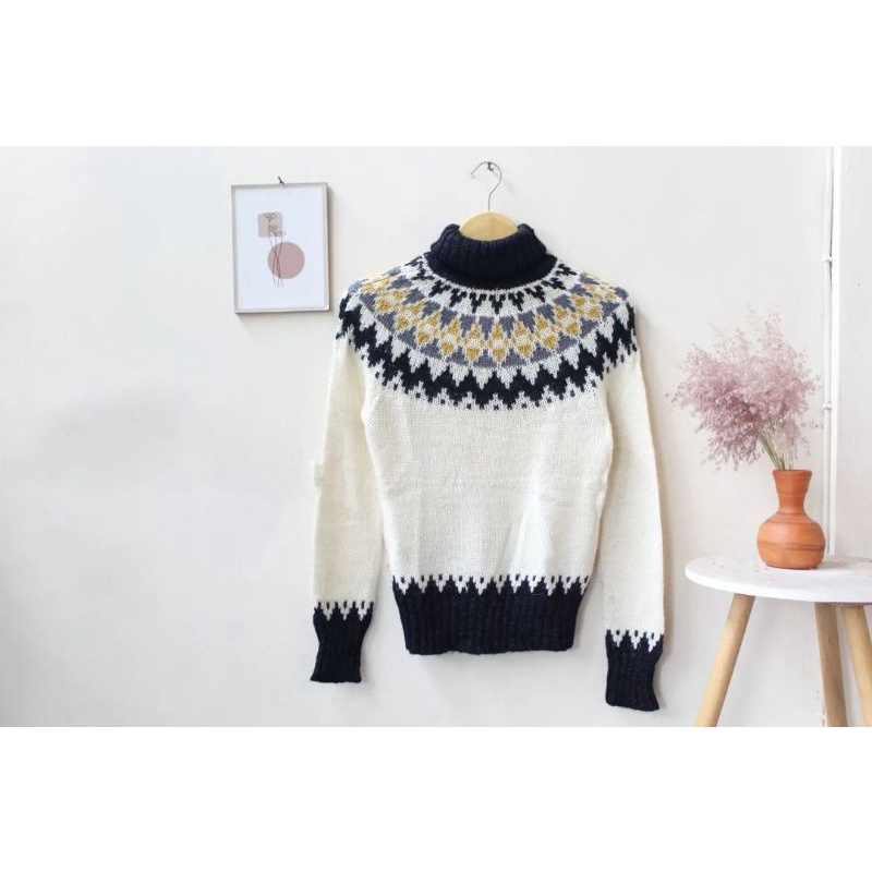 Sweater Rajut Motif Korean (Thrift/Preloved)