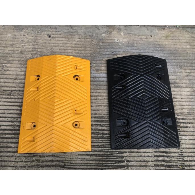 Speed bump 50cm tinggi 7cm / polisi tidur karet / aman jalan