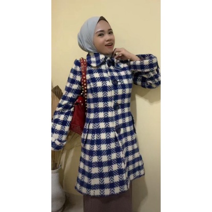 COAT WOOL HS BIRU PUTIH