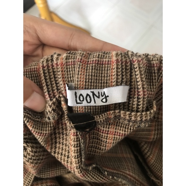 PRELOVED MURAH BISA NEGO celana gingham brand Loony