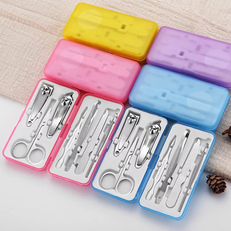 Menicure Pedicure Set 4IN1 / Manicure Pedicure Alat Gunting Kuku 4in 1