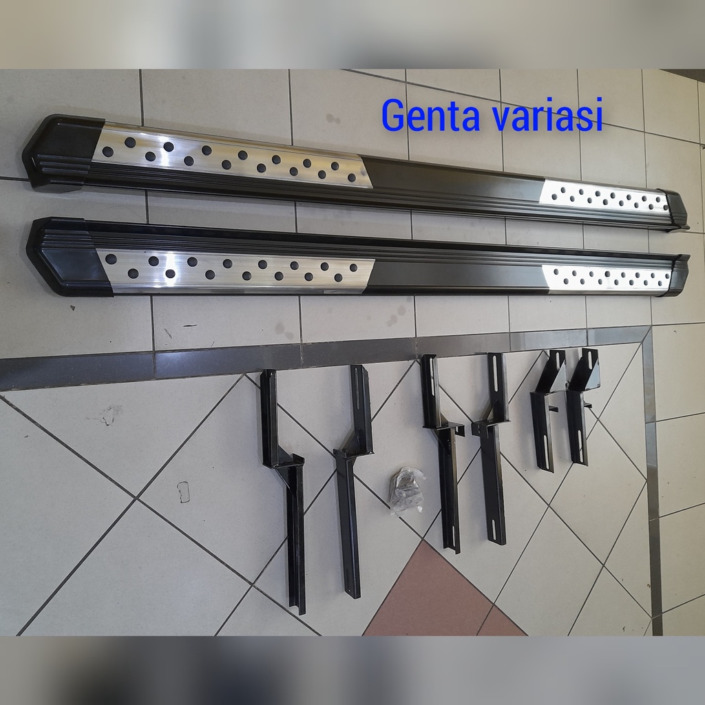 Footstep Model Bintik Samping Injakan Samping Mobil Mitsubishi Xpander