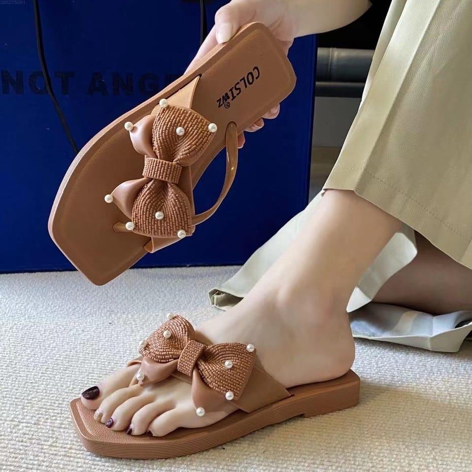 DH 02 SANDAL WANITA SOL KARET TEBAL