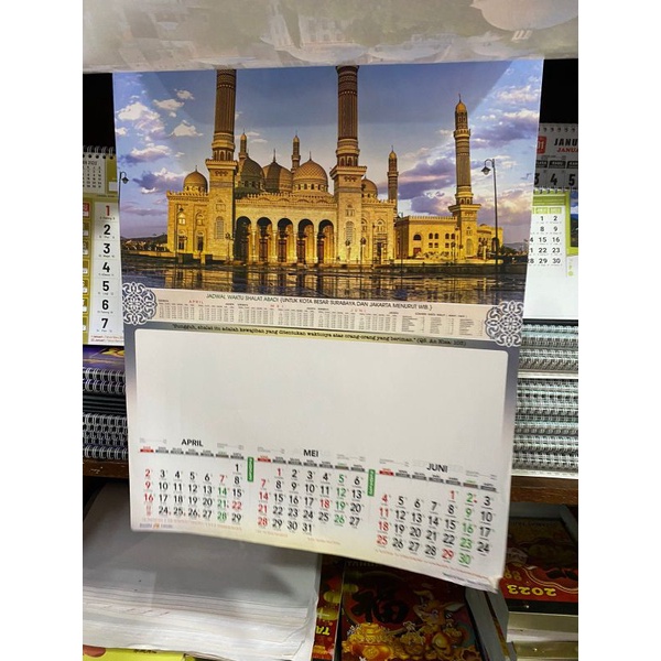 

Kalender triwulan 2023 mesjid