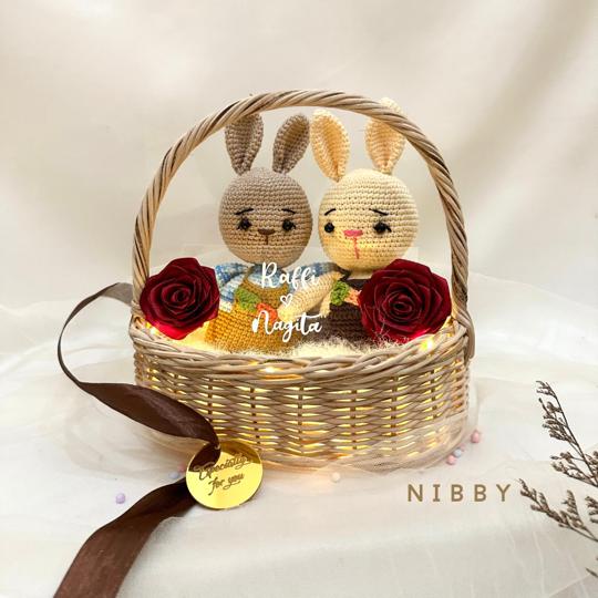 CAPPADOCIA WEDDING HAMPERS Amigurumi Boneka Rajut LED Kado Pernikahan Keranjang Estetik Akrilik Paperbag Ami