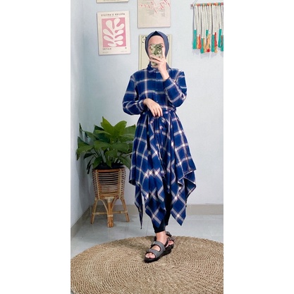 Aghnia Flanel Tunic // Tunik Flanel // Tunik Motif