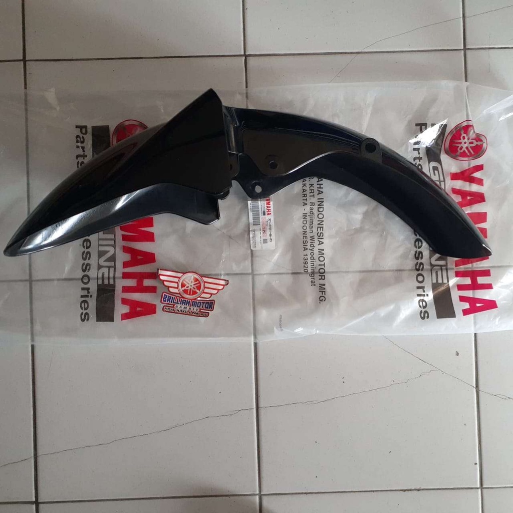 SPAKBOR/SLEBOR/FRONT FENDER HITAM VIXION OLD Original Yamaha 3C1-F1511-00-P3