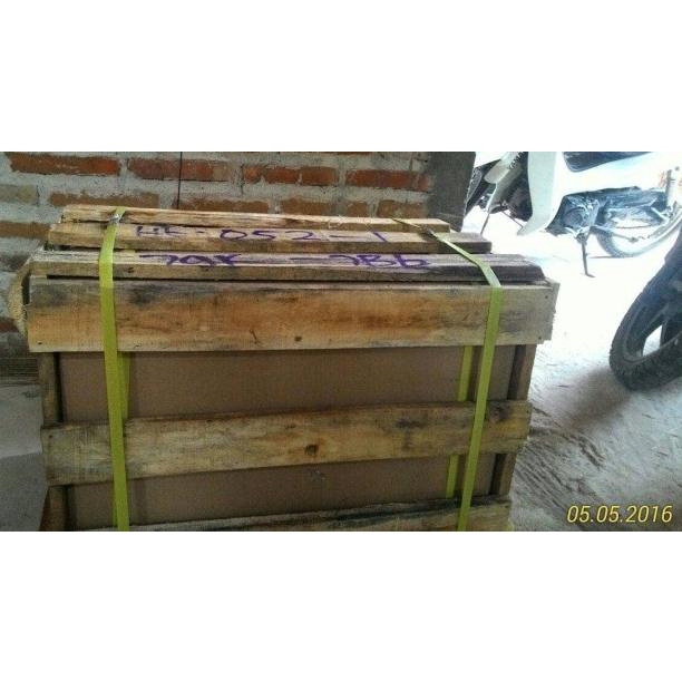 

mixer peti kayu