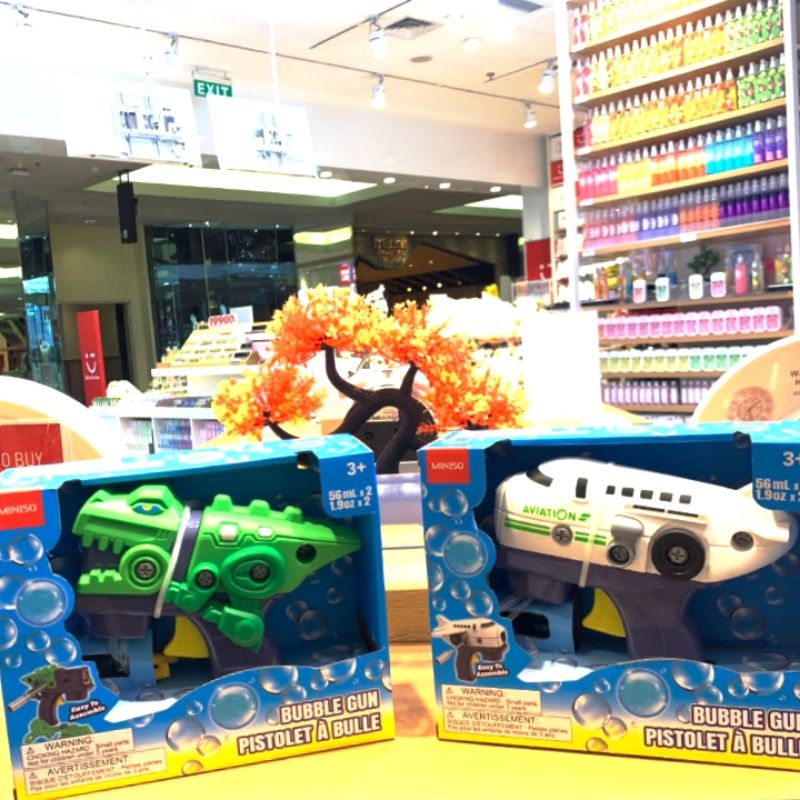 MINISO 3D FIGURE INERTIAL BUBBLE GUN / MAINAN PISTOL GELEMBUNG