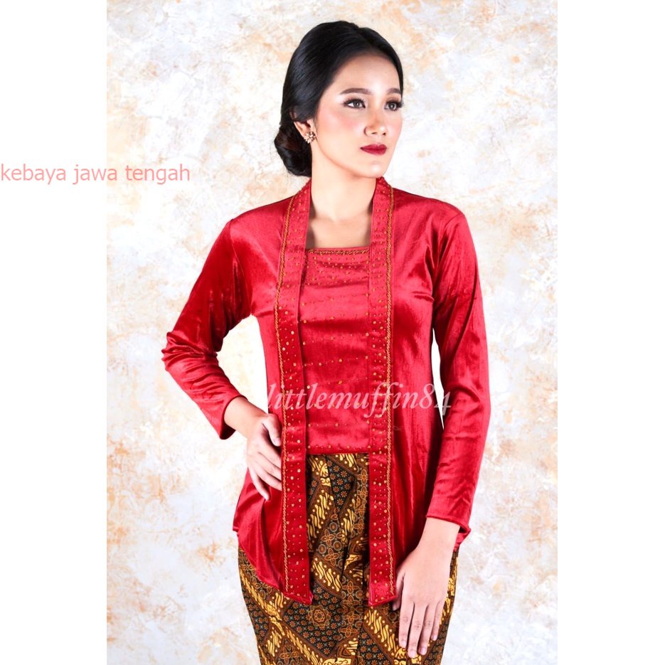 KEBAYA BLUDRU KUTUBARU PAYET JUMBO ( BAHAN MELAR LD 90 - 120 ) Kebaya Bludru