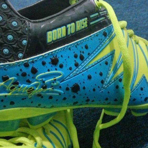 Sepatu bola FINOTTI AGUERO dijamin ORI - hijau-biru, 38