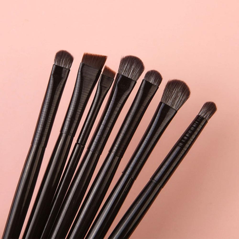 1 / 7pcs / set Brush Makeup Gagang Panjang Portable Untuk Eyeshadow