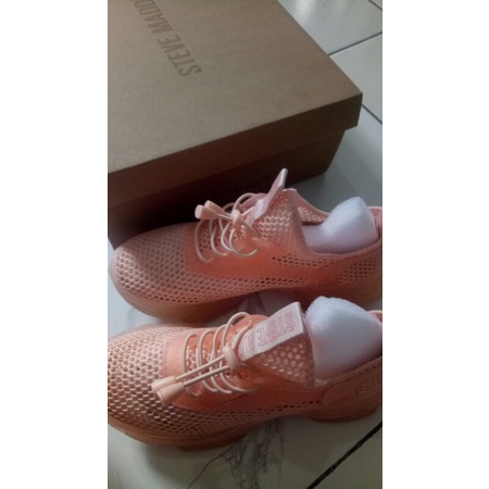 preloved steve madden