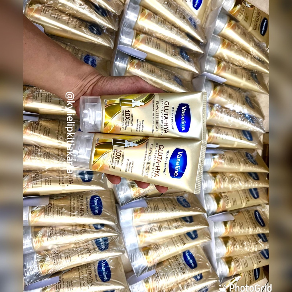 Vaseline Gluta Hya Dewy Radiance Flawless Bright 200 mL Brightening Body Lotion Pemutih Kulit 200ml Cream Whitening Pelembab Krim Pelembut Pencerah Badan Vaseline Gluta-Hya Healthy Bright Glutation Hyaluron Niacinamide Serum UV A UV B PA++ Vit C