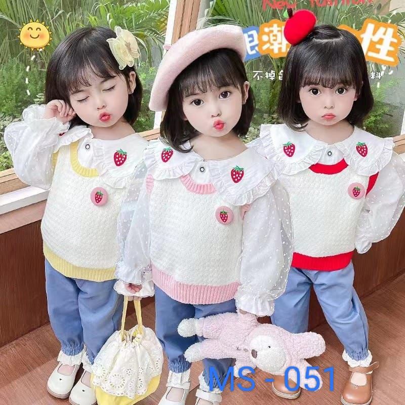 SETELAN SET ANAK IMPORT (1-5 T)|SETELAN JEANS KEMEJA MIX RAJUT STRAWBERY LENGAN BALON