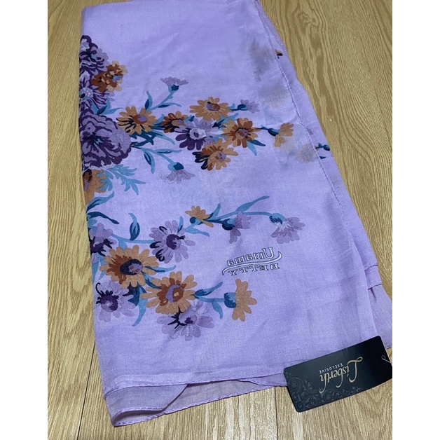 hijab segi empat bahan katun motif bunga
