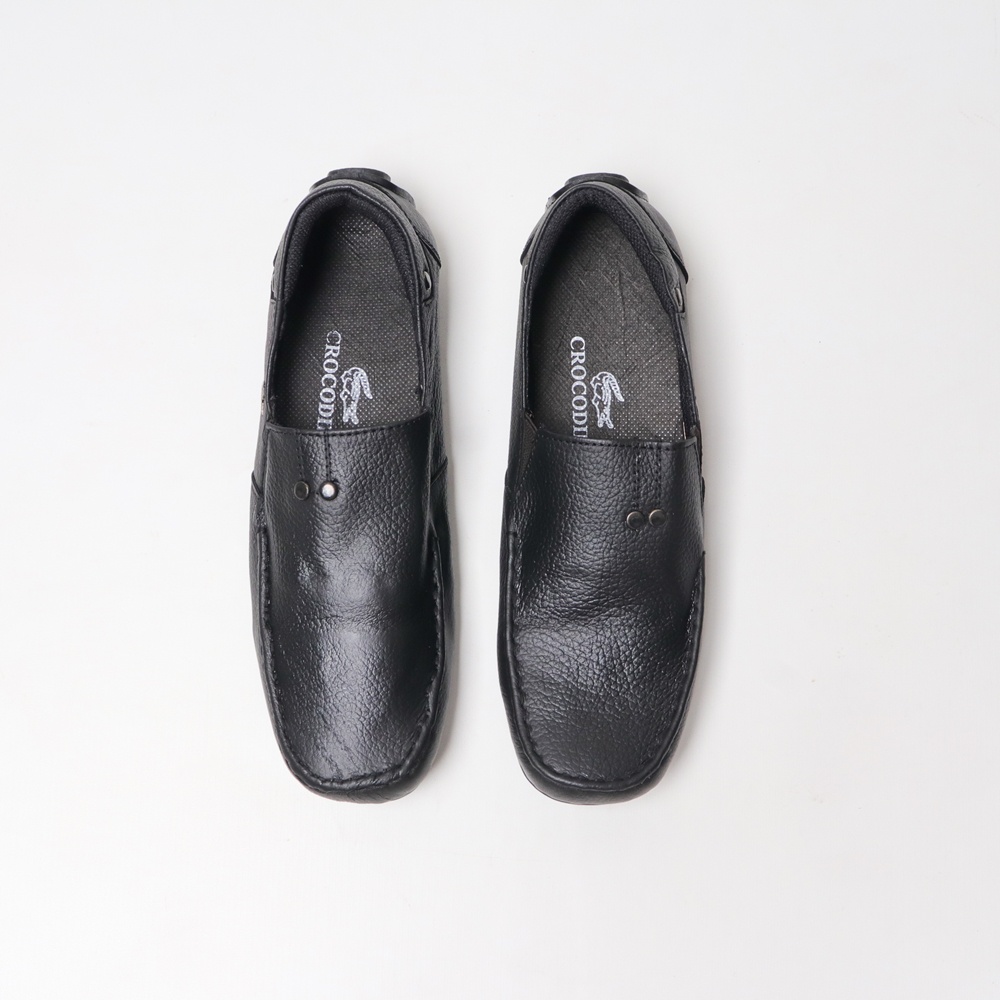 Sepatu Pantofel Pria Slip On Kulit Asli Street Walk Casual Formal Slop Cowo Keren Murah Promo Diskon Harga Terjangkau HItam