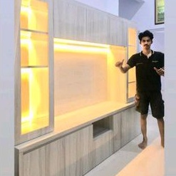 BACKDROP TV | RAK TV HPL | BUFFET TV HPL | PARTISI PAJANGAN HPL | MEJA TV HPL