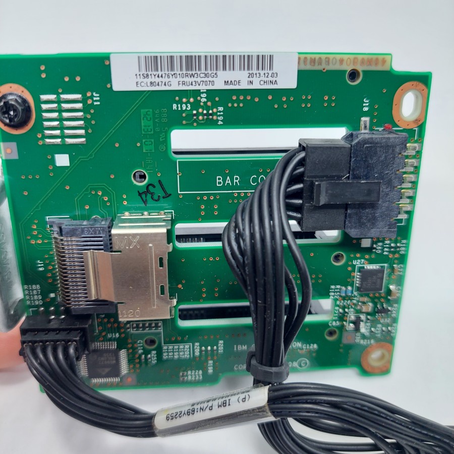 IBM X3400 X3500 X3650 M2 X3850 X5 4x 2.5 inch HS SAS HDD Backplane