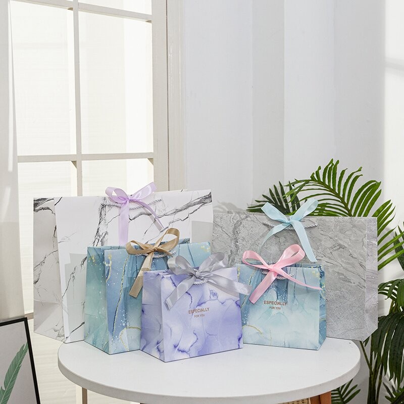 

Paperbag Kado Premium / Paperbag Gift Marmer Gift Bag Sovenir