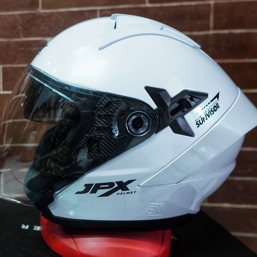 Helm JPX Nova X Pearl White