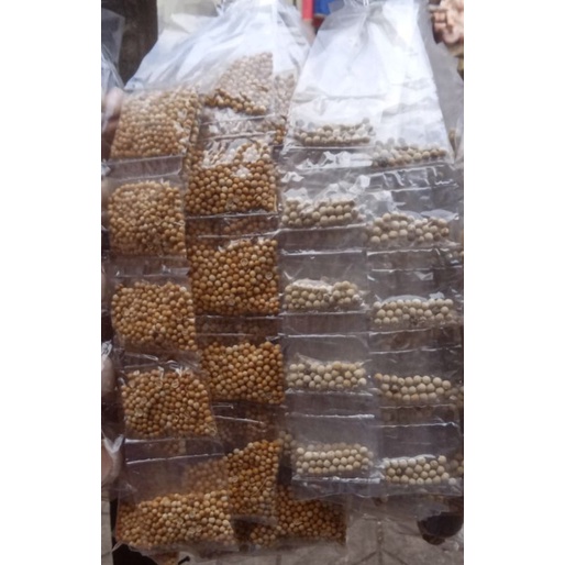 

2 macam.ketumbar sama lada. isi 20 renceng masing masing 10 renceng.