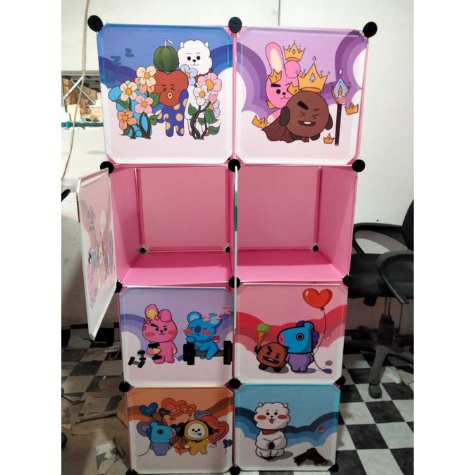 

LEMARI PLASTIK 2X4 LEMARI ANAK KARAKTER-HELLO KITTY,SHENAR stock ready