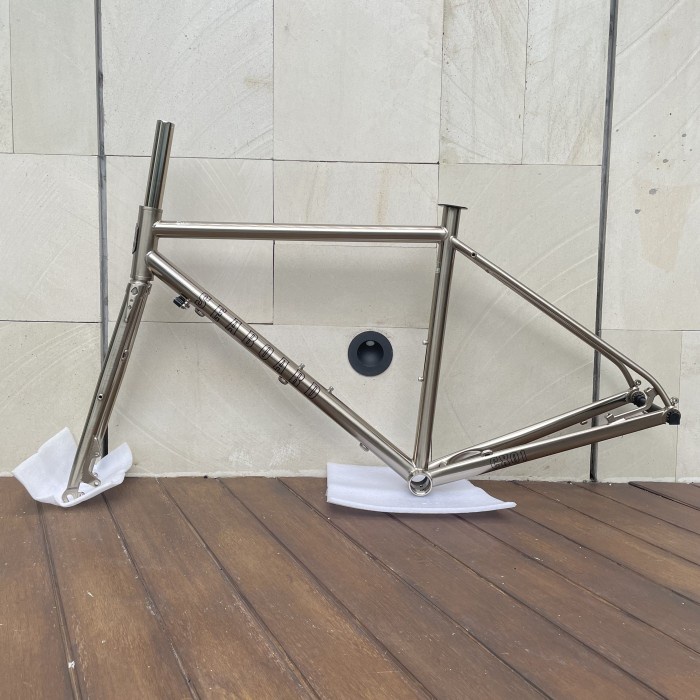 Frame Frame Sepeda Touring Bike Disc Brake Steel Tsunami Seaboard Cx01
