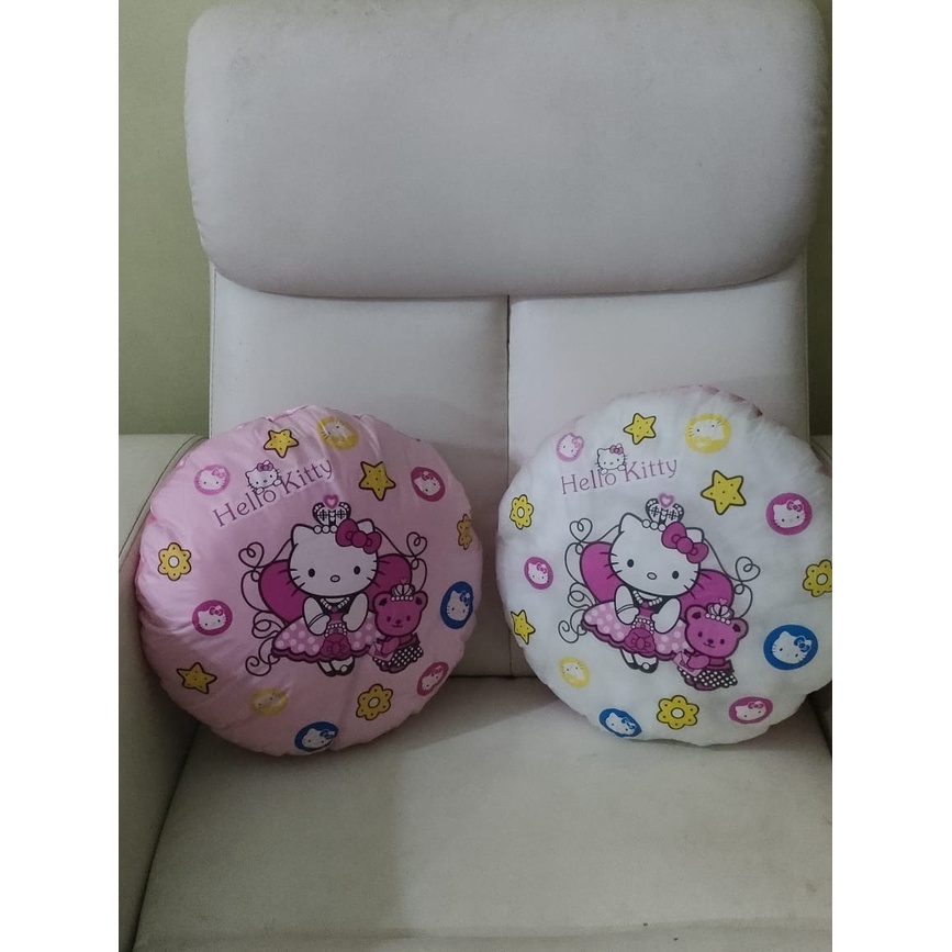 Bantal Bulat Karakter Dacron
