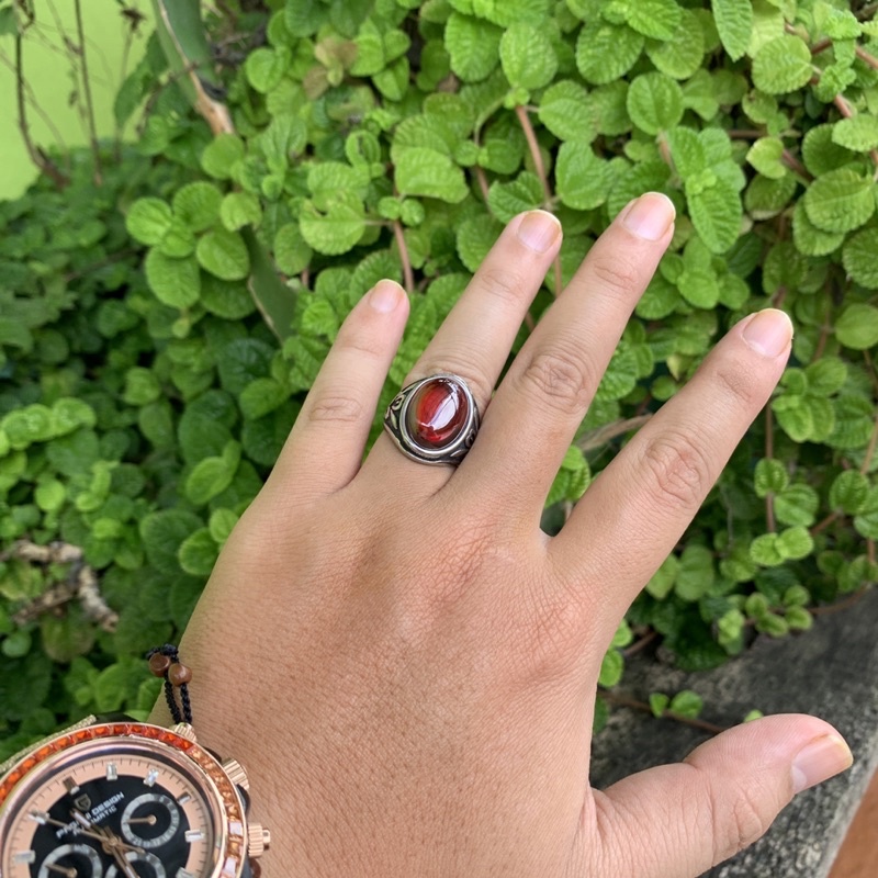 Cincin Pria Batu Red Garnet Giwang Ring Titanium Motif Retro