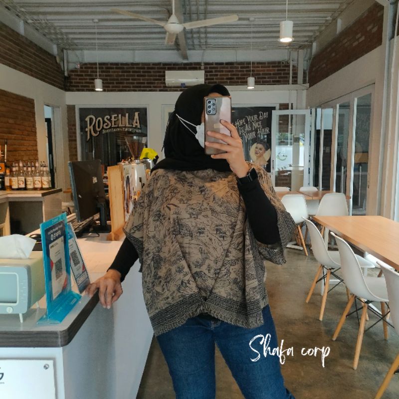 OUTER SCARF V STYLE