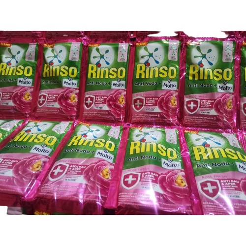 RINSO CAIR ANTI NODA + MOLTO KEMASAN 38 ML ISI 6 PCS