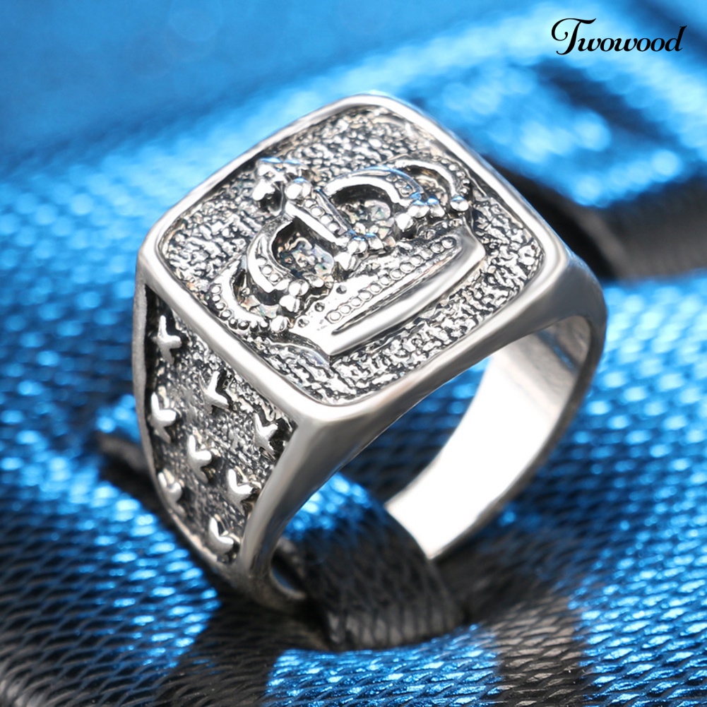 Cincin Pria Bentuk Mahkota Lapis Silver Bahan Alloy Gaya Retro Untuk Pesta