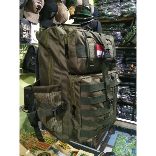 Tas ransel army libanon hijau army dengan desain tas yang mirip seperti tas tentara