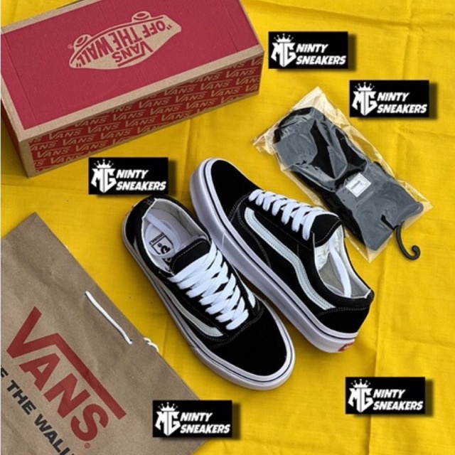 Sepatu vans oldskool klasik hitam putih sepatu sneakers sepatu sekolah