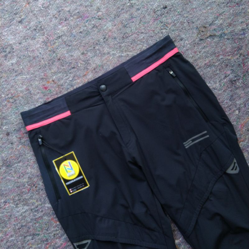 Celana Outdoor Second Untuk Olahraga Mendaki Gunung Climbing EIDER Thrift Preloved Original